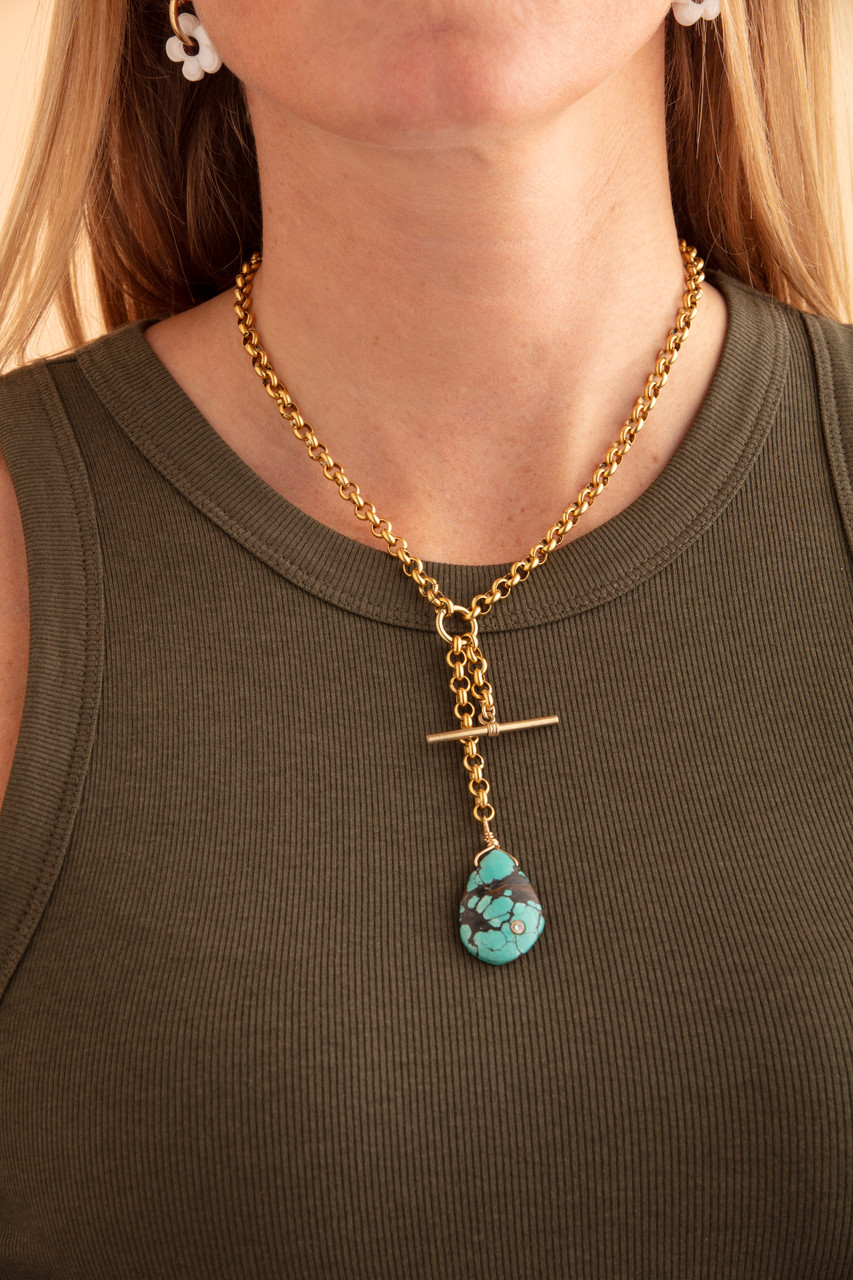 Heritage Necklace. Elegant rolo chain adorned with genuine American turquoise and a sleek bar accent.